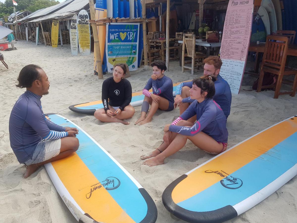 Tropical Sunday Bungalow - Surf And Stay Selong Belanak Luaran gambar