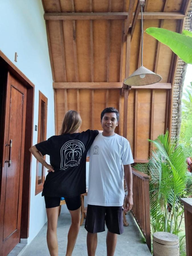 Tropical Sunday Bungalow - Surf And Stay Selong Belanak Luaran gambar